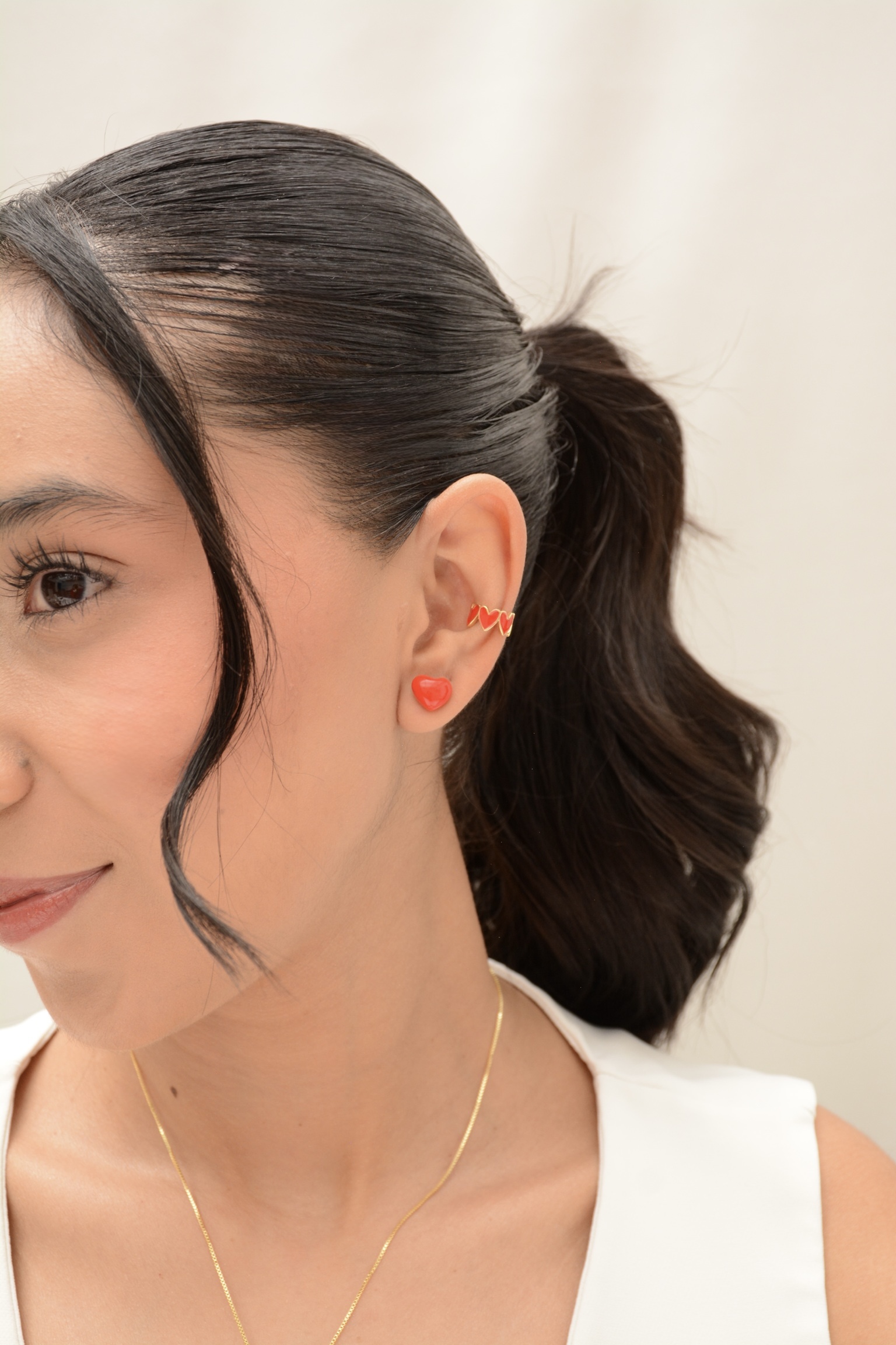 EARCUFF CORAZONES SEGUIDOS