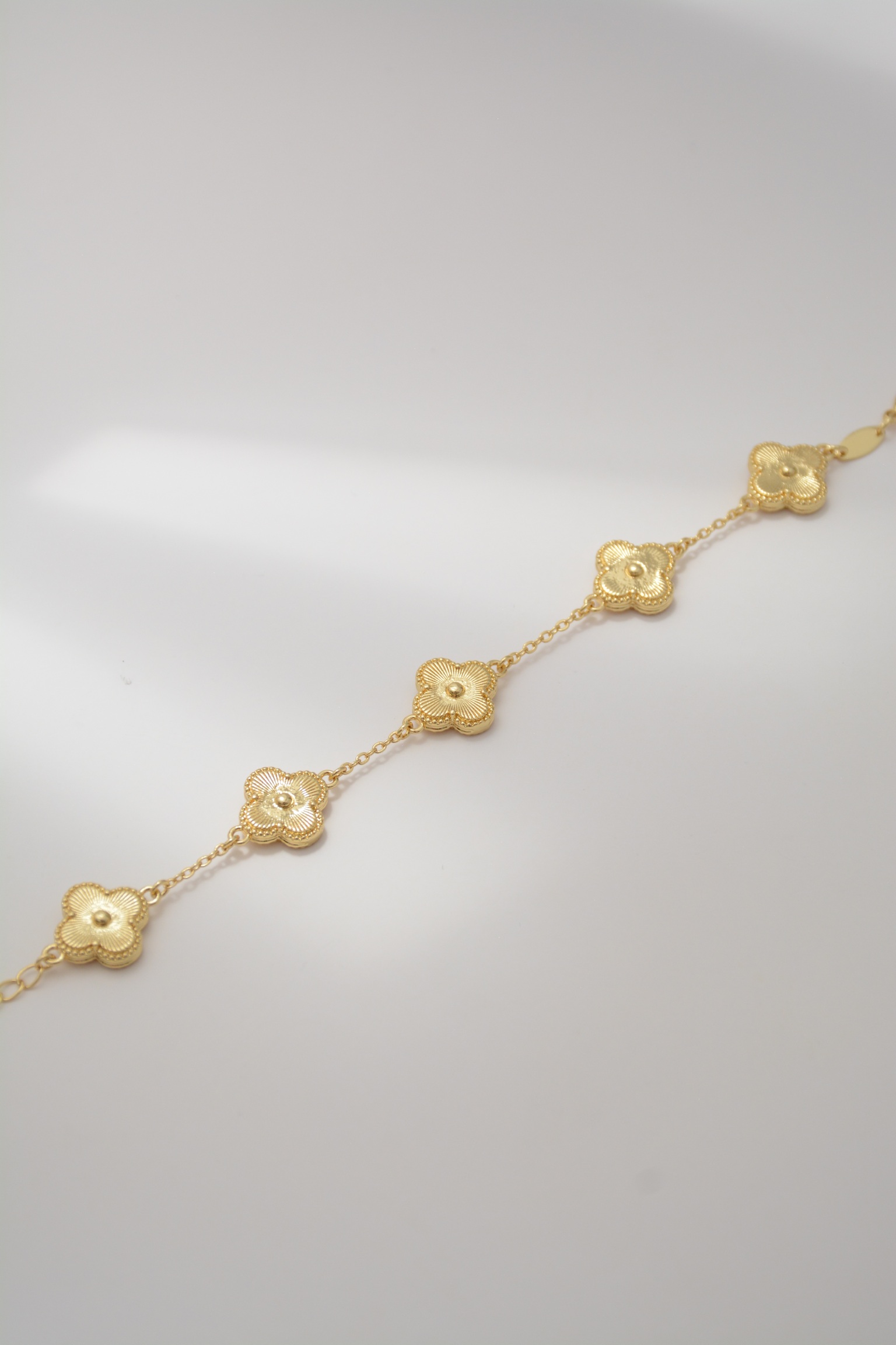 PULSERA TREBOLES DORADOS - Image 4
