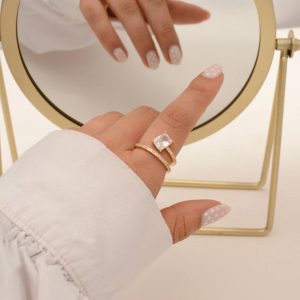 ANILLO PIEDRA GRANDE