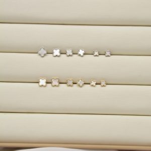 SET TREBOLES BLANCOS Y NEGROS
