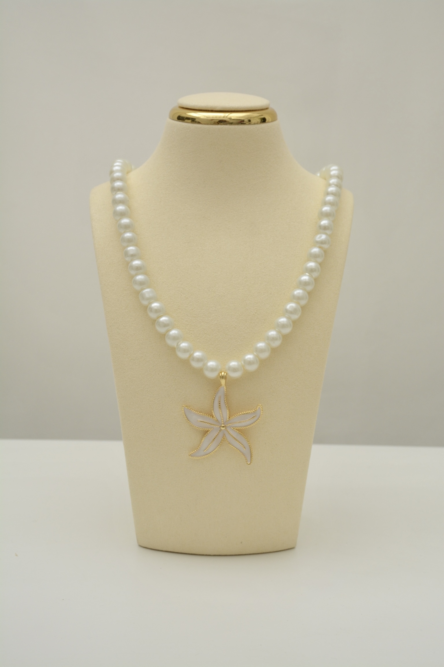 CADENAS PERLAS Y FLOR BLANCA - Image 2