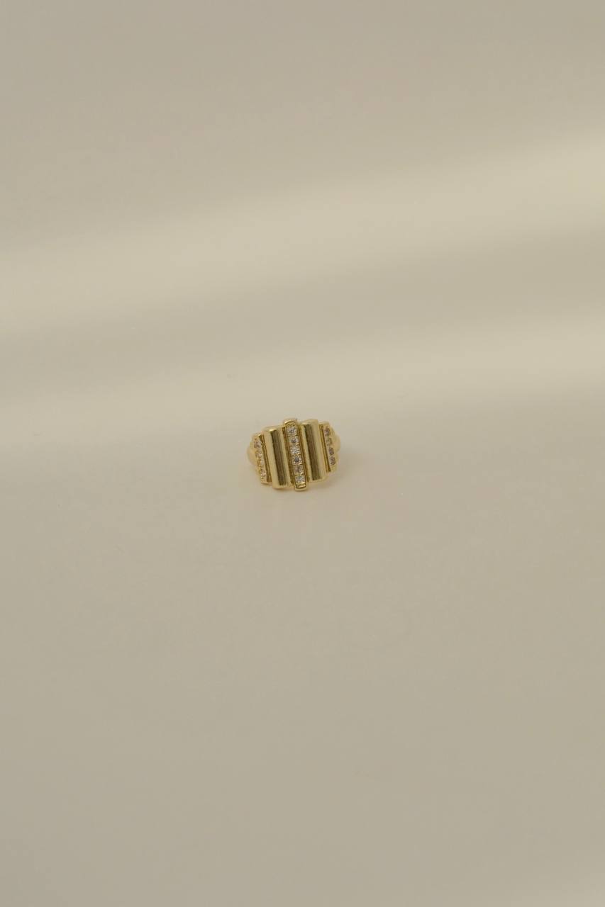 EARCUFF LINEAS LISAS Y BRILLO