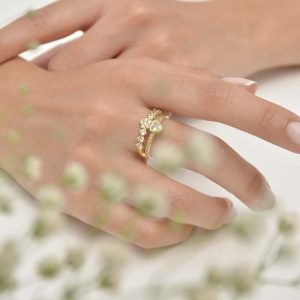 ANILLO CORAZÓN Y FLORES