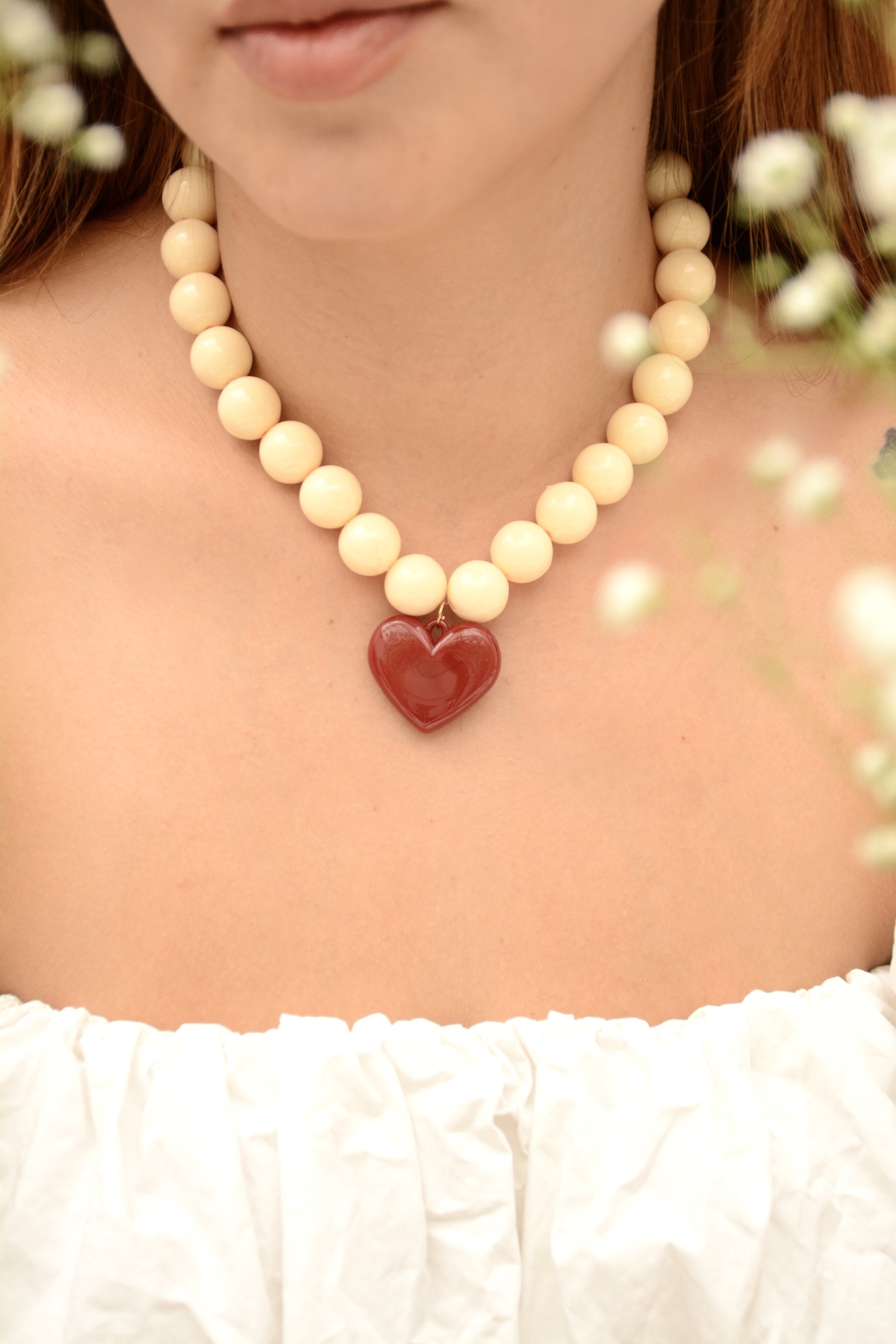 CADENA BOLA CHICLE CON CORAZÓN