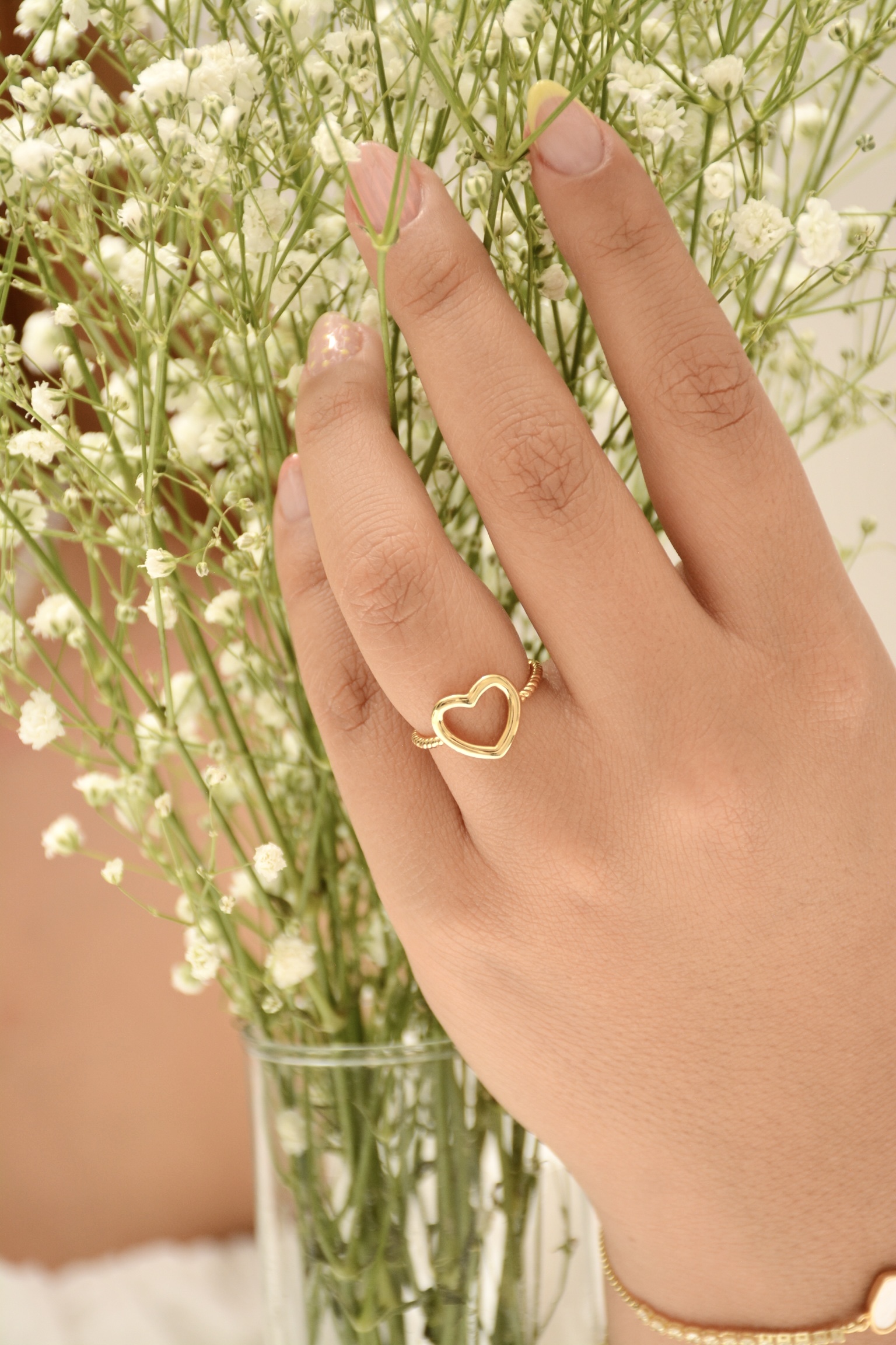 ANILLO CORAZÓN SILUETA
